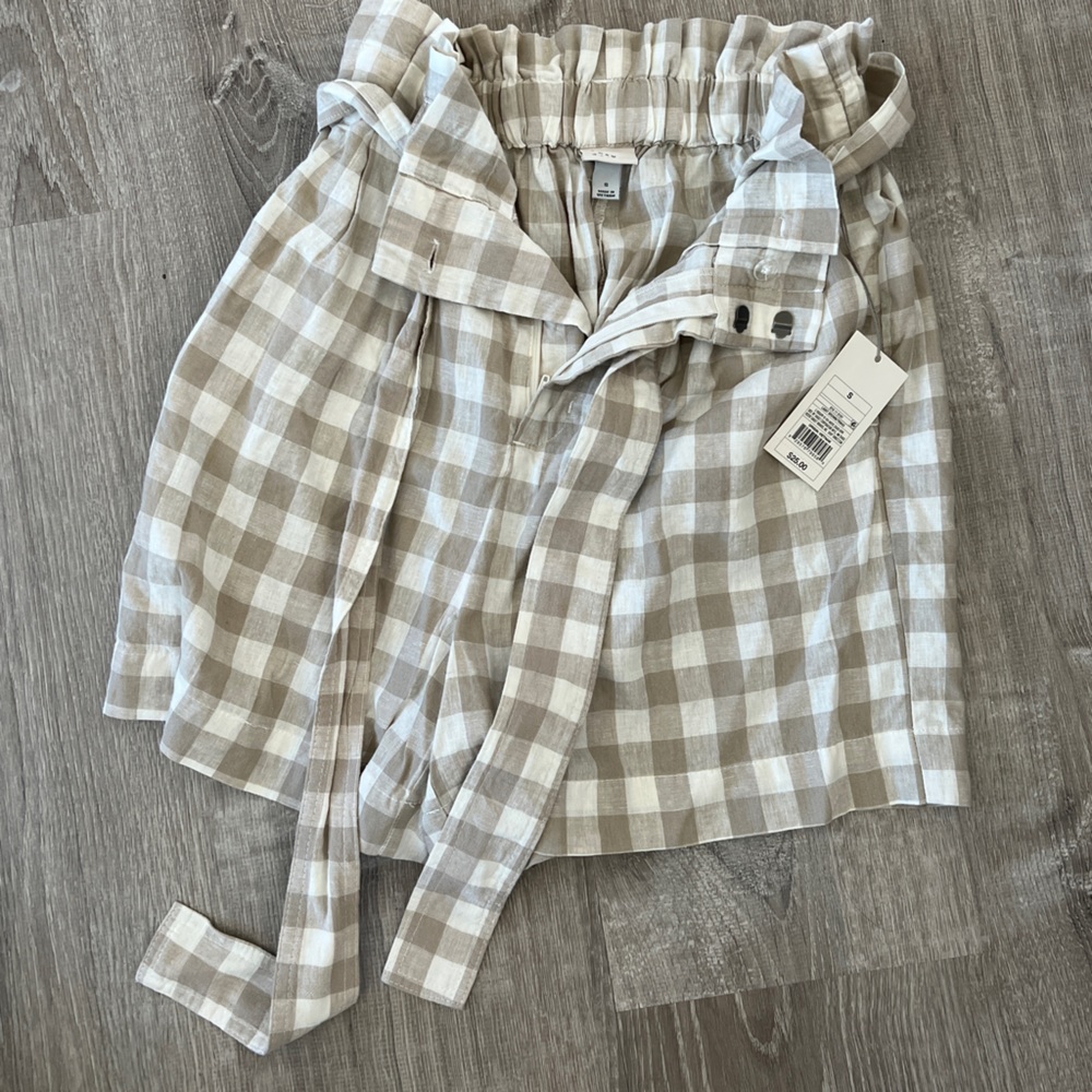 A New Day linen high waisted shorts